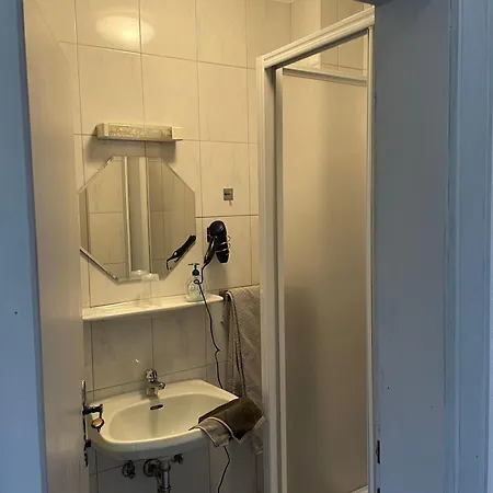 Flying-hirsch * Stall